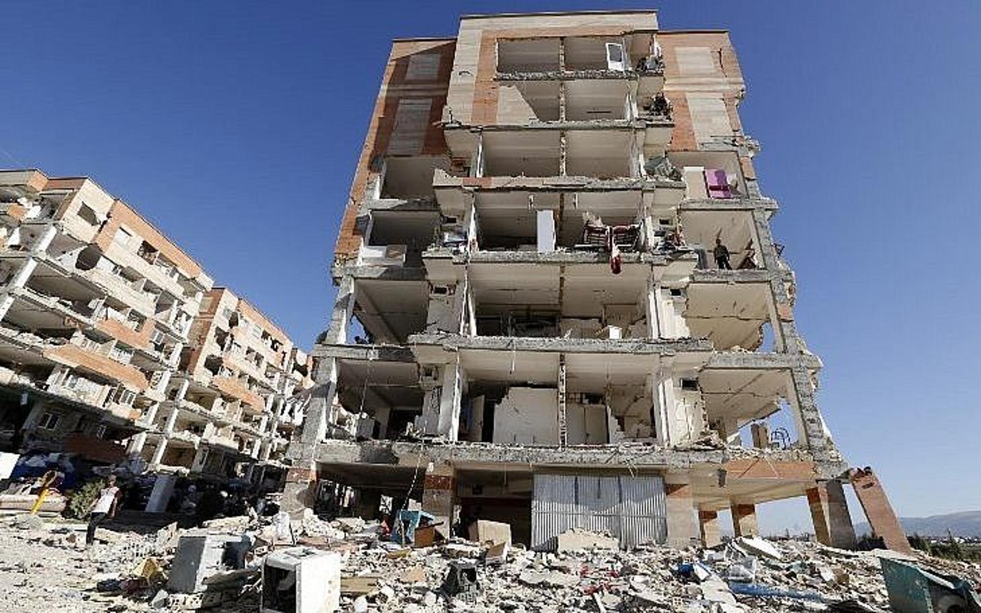 2017年11月伊朗克尔曼沙省7.3级地震（AFP Photo/Atta Kenare/File）