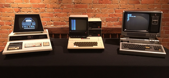 “1977 Trinity”（LR）：Commodore PET、Apple II和TRS-80