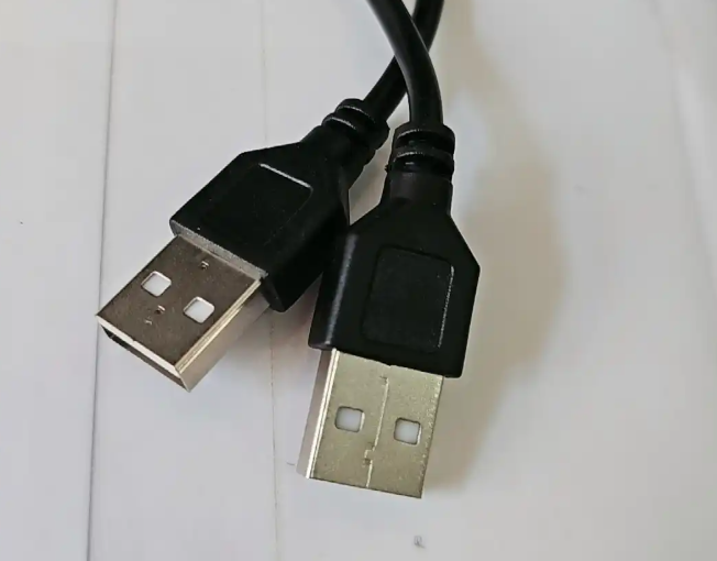 这种2头都是usb的就是双公头线
